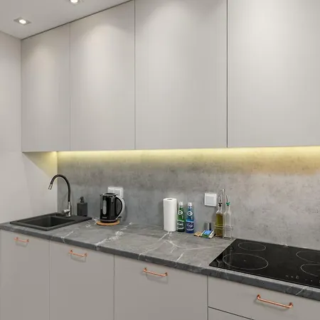 Bliska 17 By Nyx * Varsovia