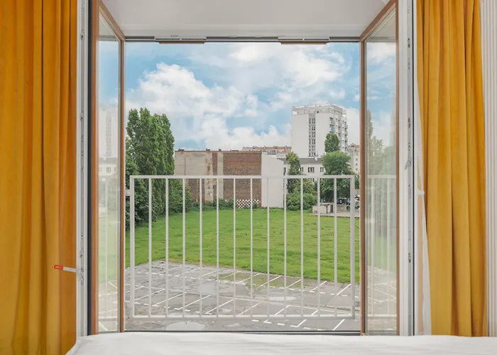 Bliska 17 By Nyx Varsovia